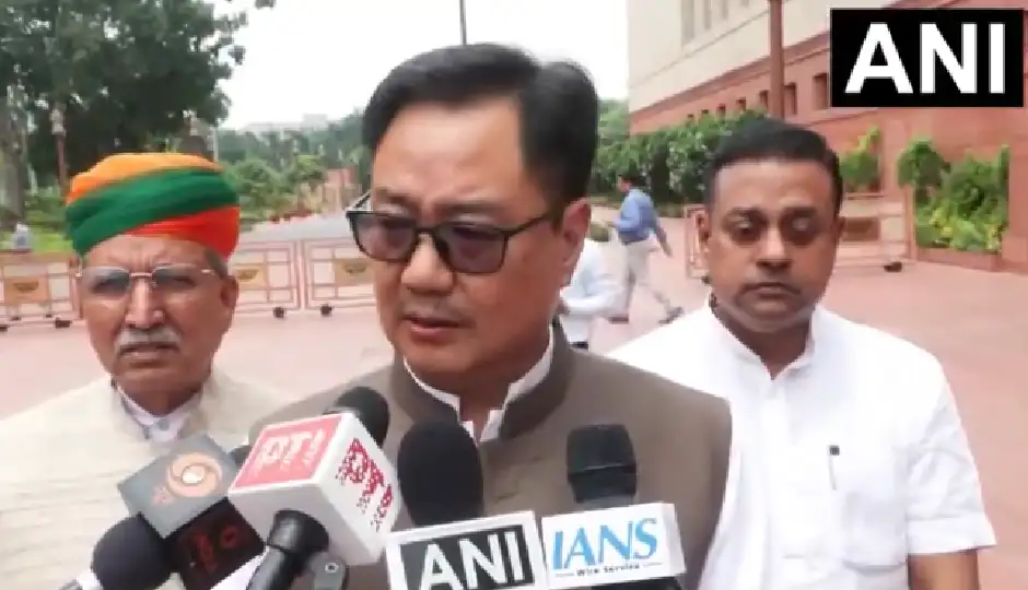 छात्र आंदोलन पर संसद में चर्चा के लिए सरकार तैयार, रिजिजू बोले- ‘विपक्ष को सुनना होगा गृह मंत्री का जवाब’