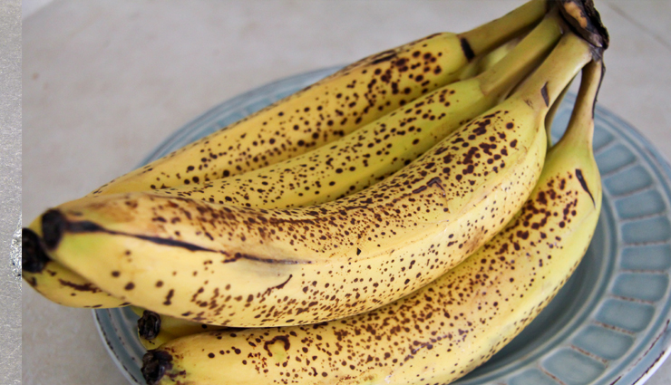 cracked heels,treat cracked heels,home remedies to treat cracked heels,heels care tips,heels care,leg beauty,beauty tips,beauty