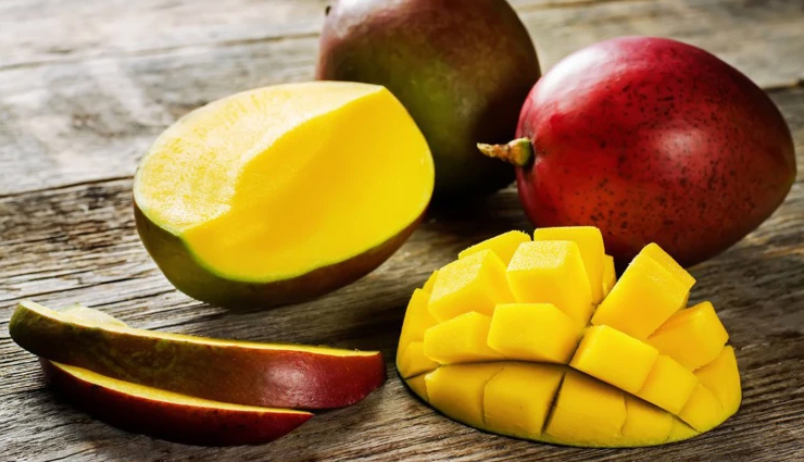 mango iced tea recipe,tropical flavors drink,refreshing mango tea,iced tea with mango,mango iced tea blend,cool mango beverage,tropical fruit tea recipe,easy mango iced tea,summer drink recipe,delicious mango infused iced tea