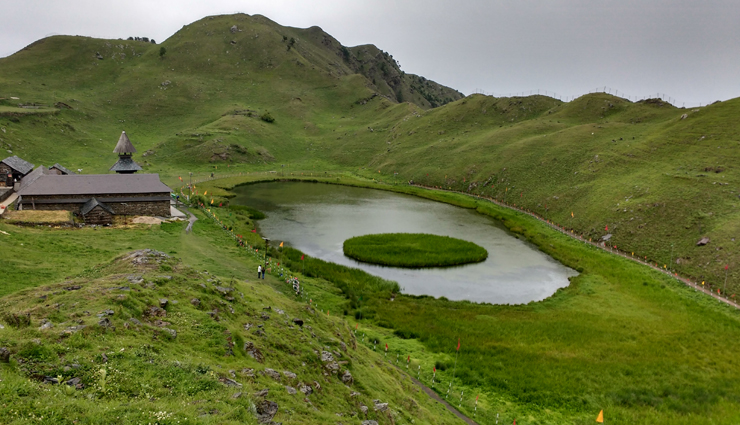 lakes in himachal pradesh,top lakes to visit in himachal pradesh,scenic lakes in himachal pradesh,himachal pradesh must-visit lakes,best lakes for sightseeing in himachal pradesh,hidden gems lakes in himachal pradesh,himachal pradesh natural lakes,adventure tourism exploring lakes in himachal pradesh,famous lakes in himachal pradesh,himachal pradesh most beautiful lakes
