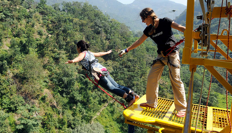 best 5 places for bungee jumping,holidays,travel tourism