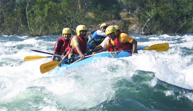 white river rafting in india,river rafting,places to enjoy river rafting,rishikesh,bhagirathi,zanskar,brahmaputra,teesta