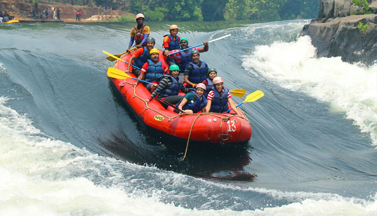 adventure sports in sikkim,thrilling activities in sikkim,sikkim adventure tourism,outdoor sports in the himalayas,sikkim trekking and rafting,extreme sports in sikkim,sikkim paragliding and hiking,mountain biking in sikkim,rock climbing and rappelling in sikkim,best adventure sports destinations in sikkim