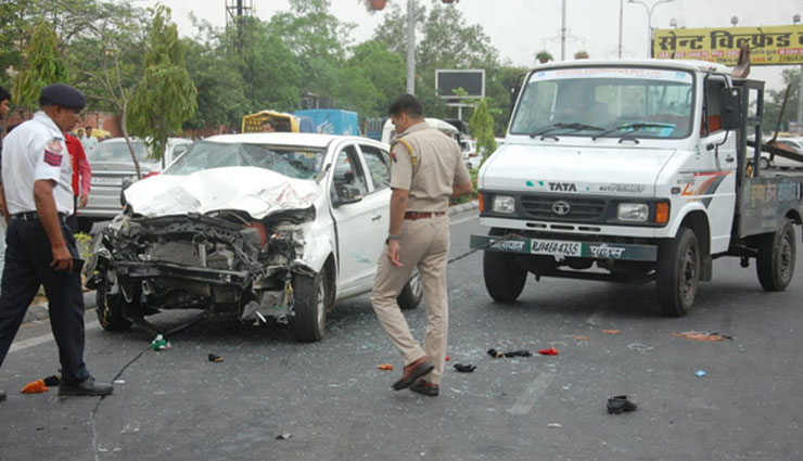 jaipur news,road accident,birla mandir,rajasthan,news,news in hindi ,बिड़ला मंदिर के सामने भीषण सड़क हादसा