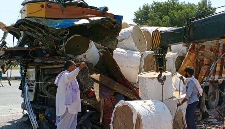 rajasthan,jaipur,jaipur road accident,jaipur shahupra truck,road accident news