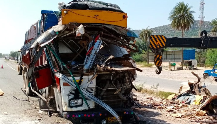 rajasthan,jaipur,jaipur road accident,jaipur shahupra truck,road accident news