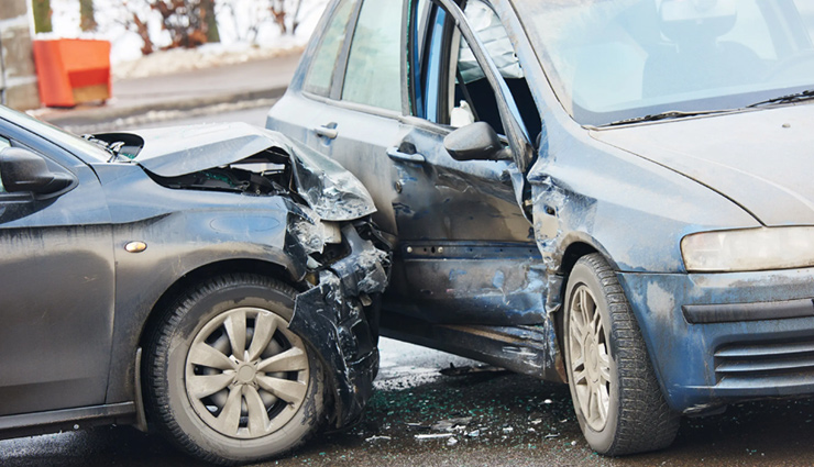 ये 4 स्टडी कहती हैं एक्सीडेंट के लिए जिम्मेदार है नींद, हादसे होने का टाइम फिक्स sleep while driving,sleep while driving causes for road accident,rishabh pant