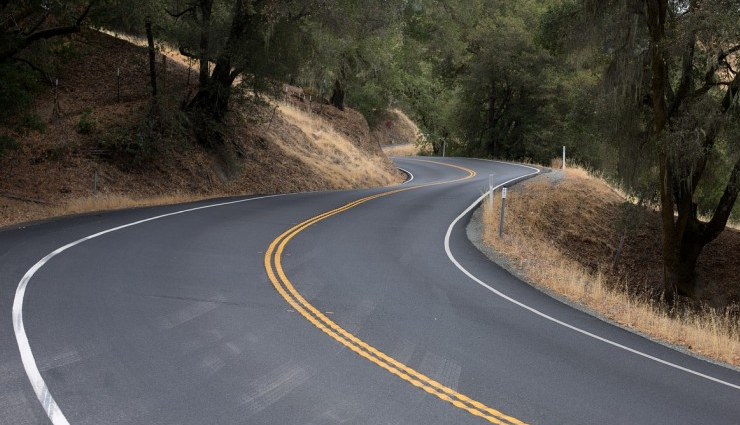 road trips in india,places for road trips in india,road trips with friends,best road trip routes,guwahati to tawang,delhi to shimla,bangalore to ooty,mumbai to goa,chennai to munnar