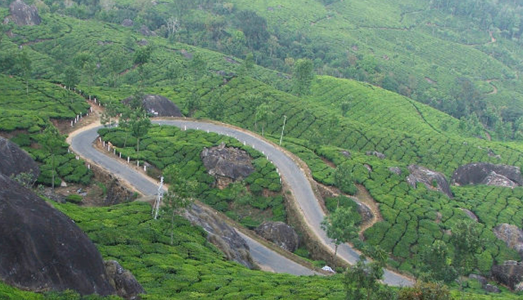 road trips in india,places for road trips in india,road trips with friends,best road trip routes,guwahati to tawang,delhi to shimla,bangalore to ooty,mumbai to goa,chennai to munnar