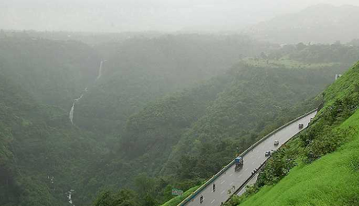 road trips,road trips in india,india,mumbai to mount abu,old silk route,guwahati to tawang,chennai to munnar,ahmedabad to kutch