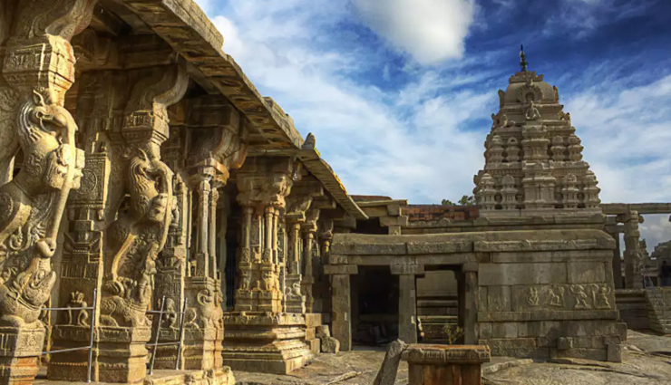 bangalore,road trips from bangalore,places to visit near bangalore,nandi hills,anthargange,skandagiri,bheemeshwari,lepakshi