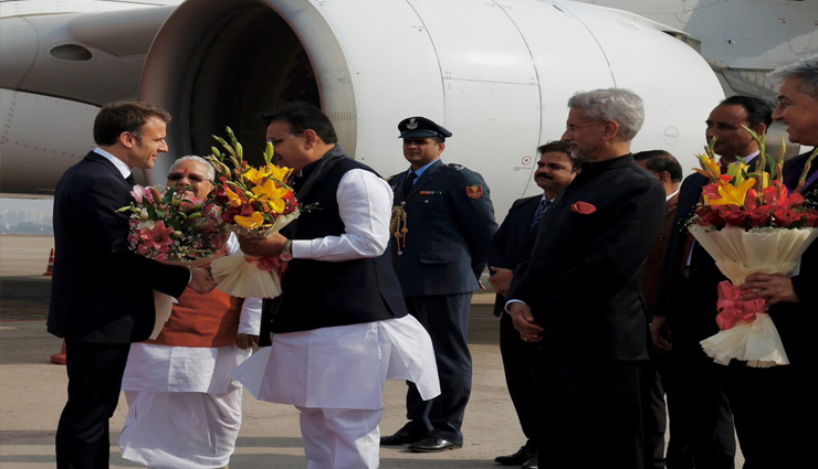 roadshow of prime minister modi and french president emmanuel macron in paris jaipur,india,road show in jaipur,pm narendra modi road show in jaipur