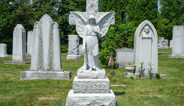 americas best roadside attractions,roadside attractions,travel tips