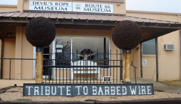 americas best roadside attractions,roadside attractions,travel tips