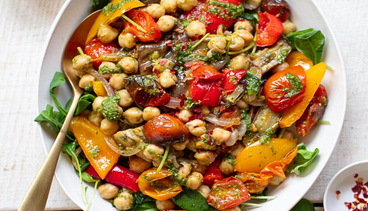 roasted veggie salad,hunger struck,food,easy recipe