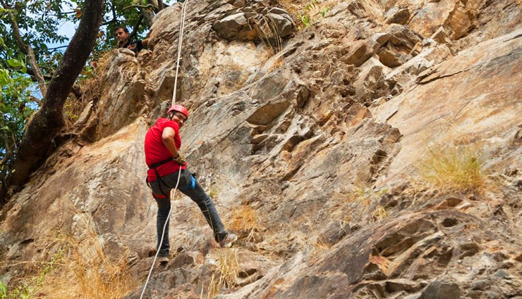 adventure sports in sikkim,thrilling activities in sikkim,sikkim adventure tourism,outdoor sports in the himalayas,sikkim trekking and rafting,extreme sports in sikkim,sikkim paragliding and hiking,mountain biking in sikkim,rock climbing and rappelling in sikkim,best adventure sports destinations in sikkim