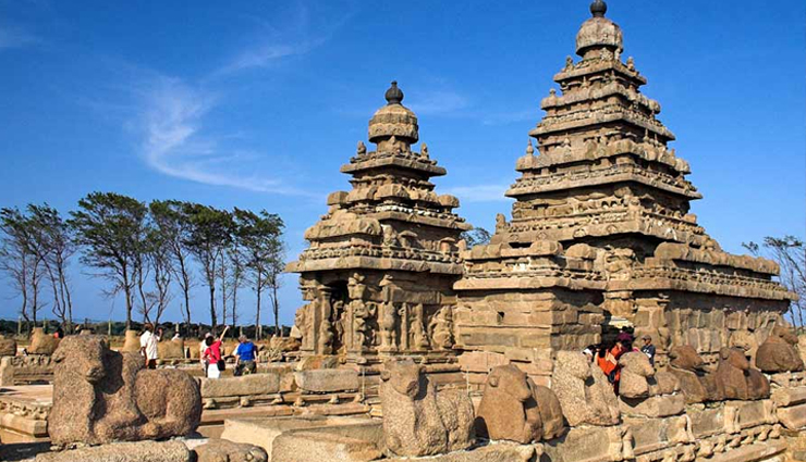 south india temples,explore temples in south india,temples of south india,temple tour south india,south indian temple architecture,spiritual journey south india,best temples to visit in south india,historical temples south india,south india temple exploration,top south indian temples,religious sites in south india,ancient temples of south india,must-visit temples south india,cultural heritage temples south india,south india temple tourism,pilgrimage sites in south india,temples in kerala and tamil nadu,iconic temples south india,south india temple itinerary,temple hopping in south india