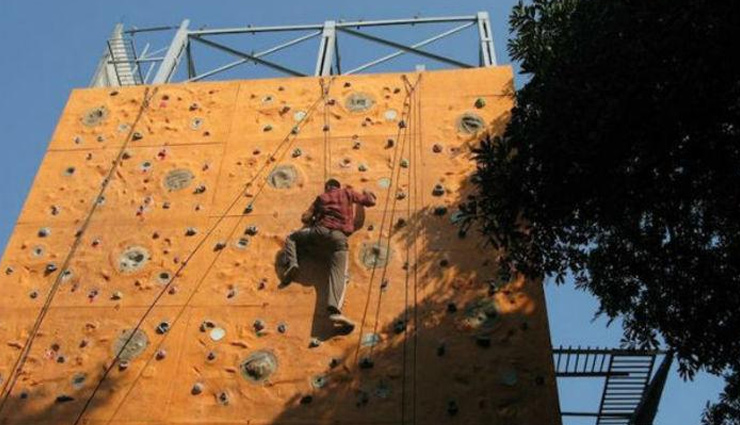 दोस्तों संग घूमने की प्लानिंग कर रहे हैं तो चले आइये दिल्ली की इन 10 जगहों पर delhi,delhi tourist places,tourist places in delhi