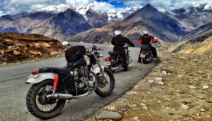 travel places,indian places,dangerous indian road