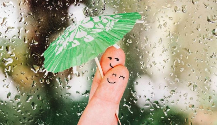 romance in rain,rain,romance,romantic tips