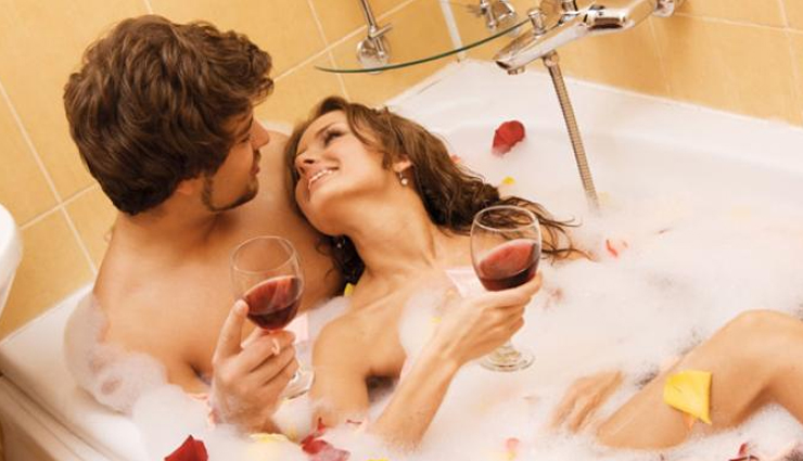 mates and me,relationship advice,5 benefits of having bath with you partner,bathing with partner,amazing benefits of bathing partner,relationship goals