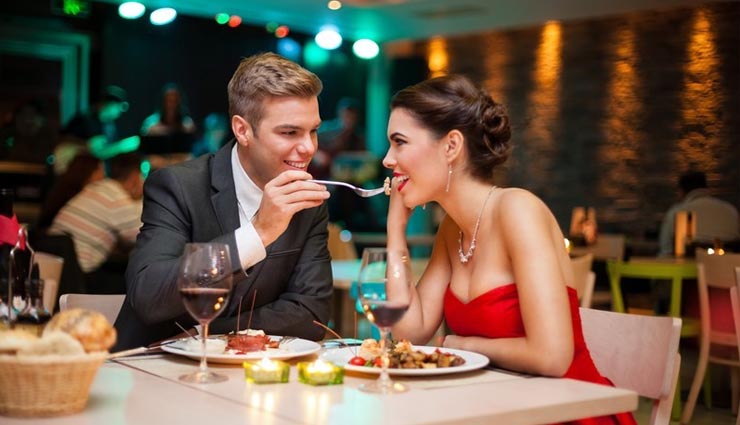 honeymoon mistakes,tips for perfect honeymoon,husband wife relationship,mates and me