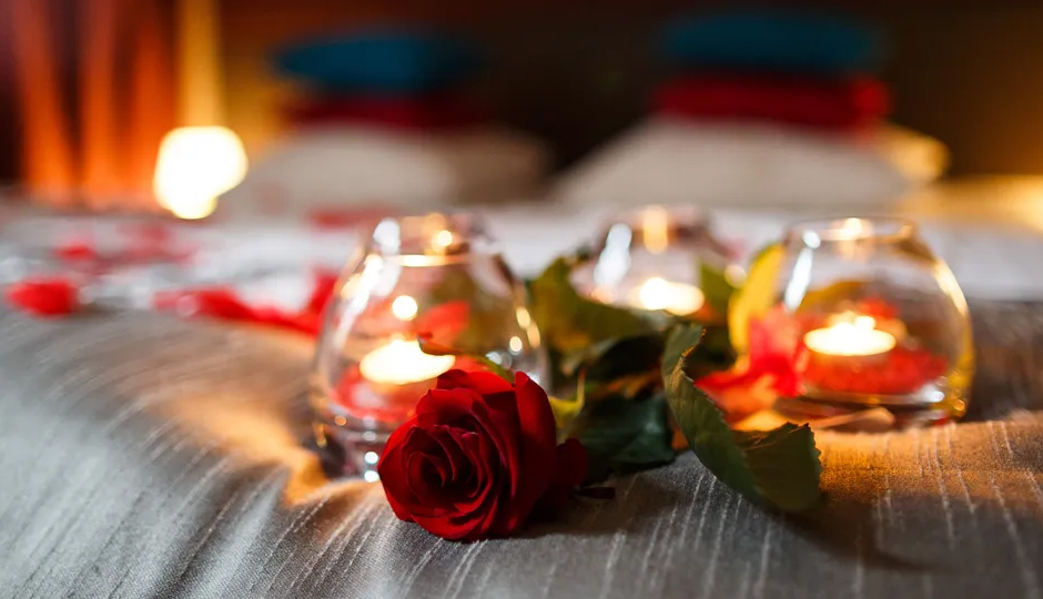 10 Easy and Sweet Romantic Ideas To Make You Lover Melt