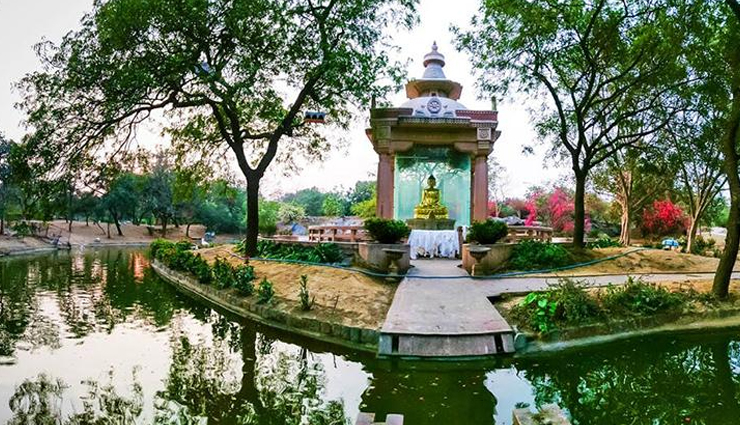 romantic places,romantic places in delhi,delhi,india,buddha garden,deer park,japanese park,delhi eye,garden of five senses