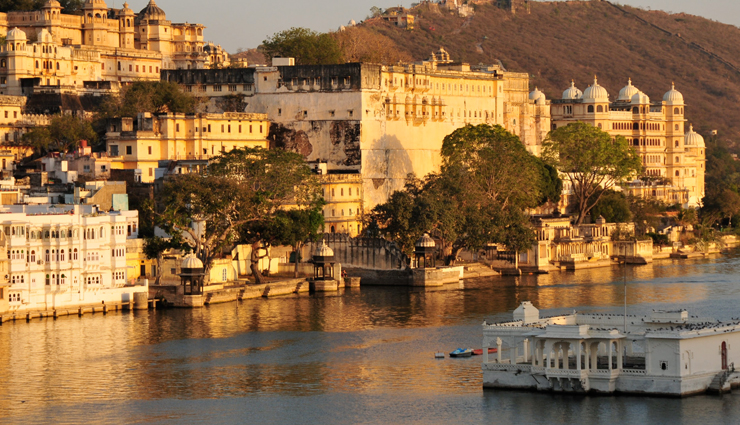 romantic places,romantic places in india,places to visit in india,india,udaipur,jaisalmer,the backwaters,kerala,darjeeling,shimla