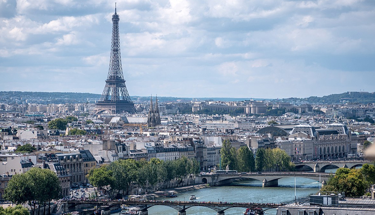 romantic destinations,romantic getaways,best romantic places,romantic travel destinations,romantic vacations,romantic spots around the world,maldives honeymoon,paris romance,venice getaway,scotland romance,switzerland honeymoon,santorini love trip,romantic places to visit,romantic holiday destinations,dreamy destinations for couples