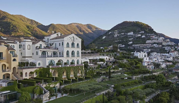 most romantic resorts for couples,best honeymoon resorts worldwide,luxury romantic getaways,top romantic resorts for couples,best couples resorts in the world,romantic beach resorts,private island resorts for couples,best honeymoon destinations,luxury resorts for honeymoon,secluded romantic resorts,best resorts for anniversary trips,romantic resorts with private pools,couples-only resorts,romantic resorts with ocean views,exotic romantic retreats