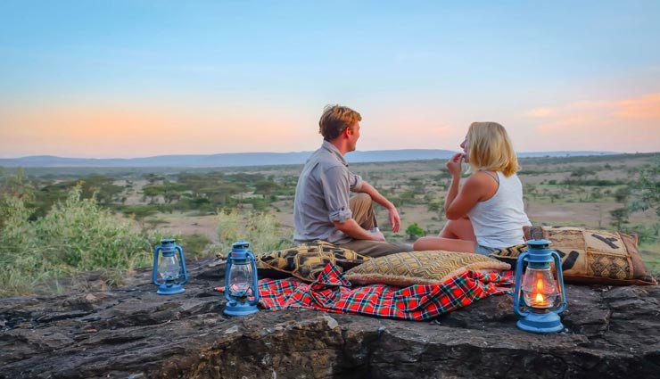 पार्टनर के साथ बिताना चाहते हैं क्वालिटी टाइम, कम पैसों में ले इन जगहों पर घूमने का मजा