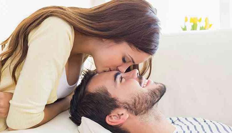 ways to be romantic with partner,romance tips,couple tips
