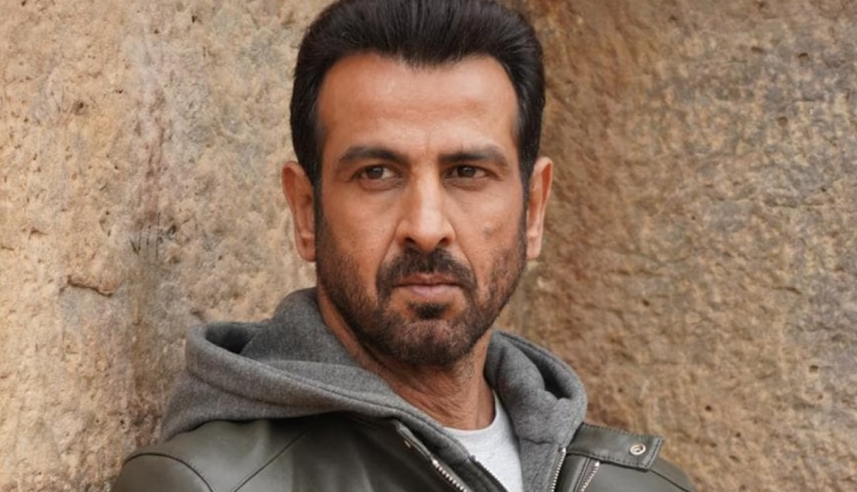 ronit roy,actor ronit roy,Kareena Kapoor Khan,saif ali khan,kareena attack,ronit kareena,ronit security agency,ronit dhaba
