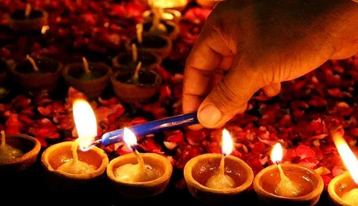 roop chaturdashi,roop chaturdashi celebration,diwali 2019