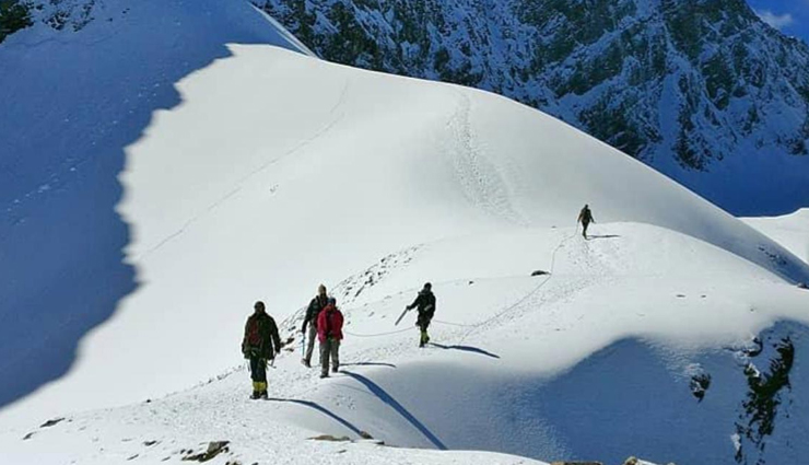 बनाएं गर्मी की छुट्टियों में इन जगहों पर घूमने का प्लान, खुलकर ले सकेंगे ट्रेकिंग का आनंद summer trekking getaways,trekking in the summertime,best summer trekking destinations,scenic summer treks,offbeat summer trekking trails,adventure-filled summer treks,trekking amidst nature in the summer season,trekking escapades for summer vacation,mountain trekking in summer,summer trekking tours