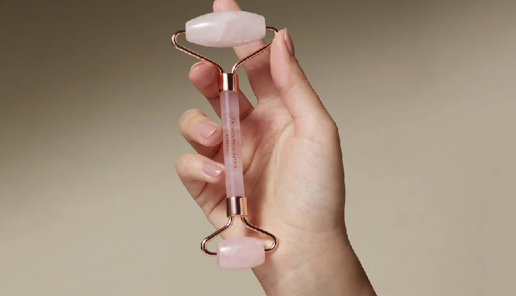 chinese skincare tools,ancient chinese skincare techniques,jade roller benefits,gua sha stone facial massage,rose quartz roller for skincare,facial cupping benefits,bamboo gua sha spoon massage,traditional chinese skincare practices,chinese skincare rituals,elevate skincare routine with chinese tools,facial sculpting with chinese tools,skin toning with ancient chinese techniques,detoxify skin with chinese skincare tools,revitalize skin with traditional chinese methods,enhance skincare routine with authentic chinese tools