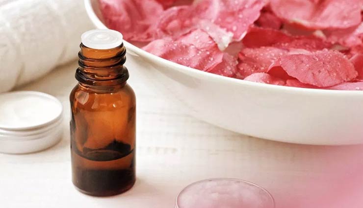 rose water,beauty benefits of rose water,rose water for acne,acne treatment tips,home remedies,skin care tips,beauty tips