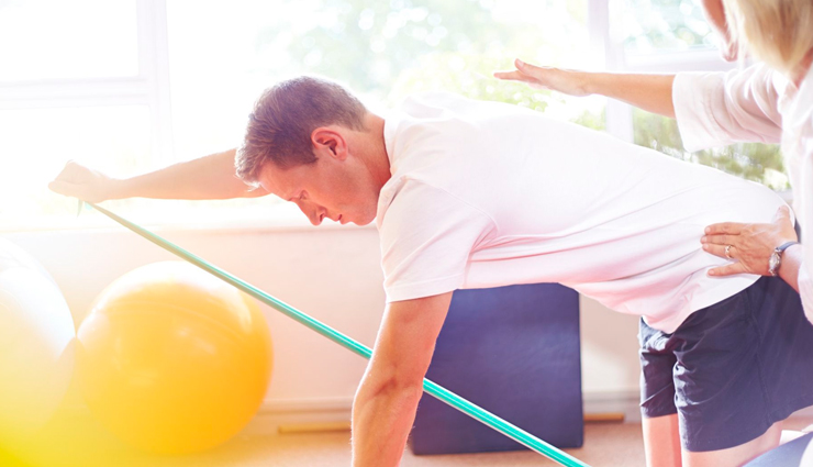 rotator cuff pain,home remedies for rotator cuff pain,Health tips,fitness tips