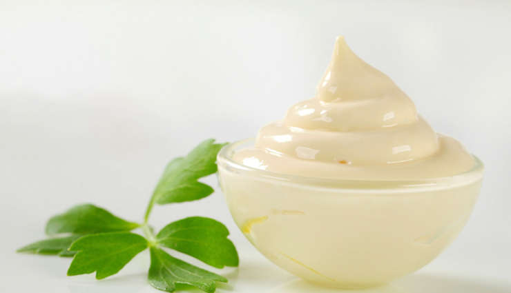 banana mask,honey mask,egg mask,yogurt,mayonnaise,rose mask,Olive Oil,avocado,home remedies to treat rough hair,rough hair,hair care tips,beauty tips