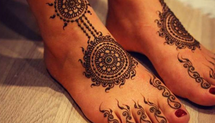 mahendi design,mahendi design for foots,fashion trends,latest design