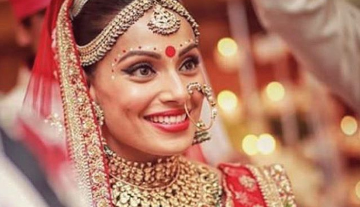 bindi designs according to face shapes,bindi designs,face types,fashion tips,fashion trends