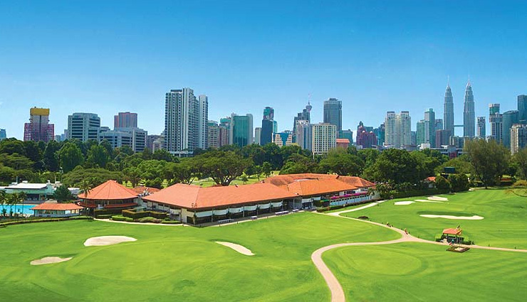 best golf courses in india,top golf courses india,prestige golfshire club bengaluru,royal springs golf course srinagar,gulmarg golf club kashmir,naldhera golf course shimla,royal calcutta golf club kolkata,kodaikanal golf club tamil nadu,dlf golf and country club gurgaon,chandigarh golf course,delhi golf club,oxford golf & country club pune,golfing in india,scenic golf courses india,historical golf courses india