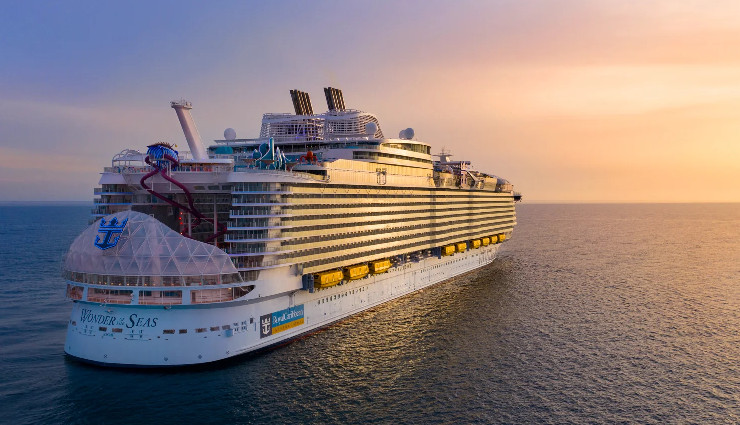 must-try river cruises asia,luxury river cruises,cunard japan cruise,mekong princess vietnam,mahabaahu brahmaputra river,thai river cruise bangkok,royal caribbean asia,assam bengal navigation,anawrahta irrawaddy river,komodo trails indonesia