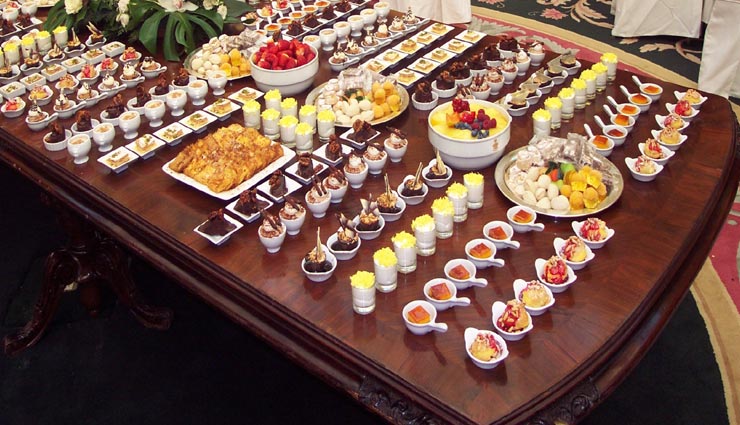 रोज 35 किलो भोजन के बाद 15 कटोरी मीठा खाता था यह राजा