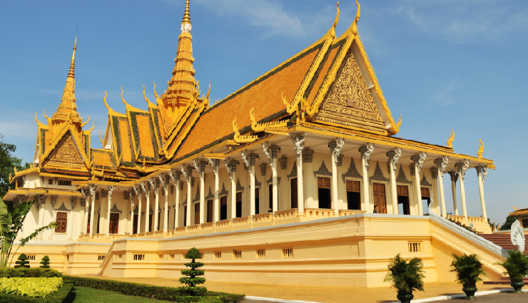 cambodia travel experiences,must-visit places in cambodia,top activities cambodia,cambodia sightseeing checklist,explore cambodia attractions,things to do in cambodia,cambodia tourist spots,cambodian travel adventures,cambodia bucket list,cambodian cultural experiences