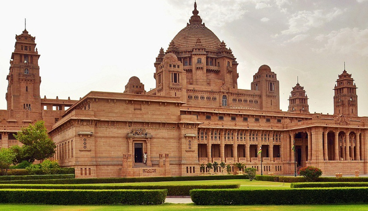 royal palaces of india,must-visit palaces india,beautiful palaces in india,india royal palaces tourism,visit indian palaces,stunning indian palaces,india palace travel guide,royal palace holiday india,indian palace tourism spots,famous palaces in india,indian palace travel destinations,top palaces to visit in india,royal palaces travel india,india palace tourism guide,explore indian royal palaces