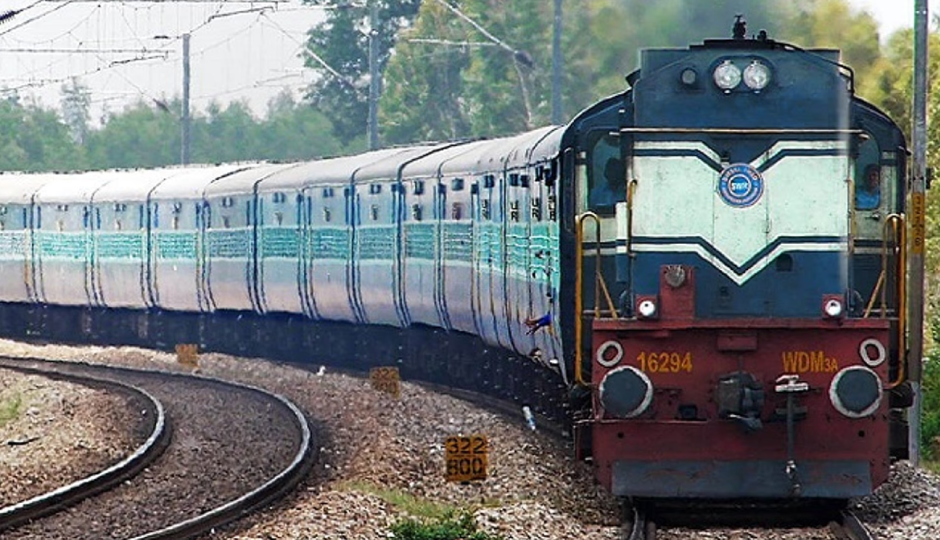 RRB : 2570 रिक्त पदों पर भर्ती का शॉर्ट नोटिस जारी, इस दिन से शुरू होगी आवेदन प्रक्रिया