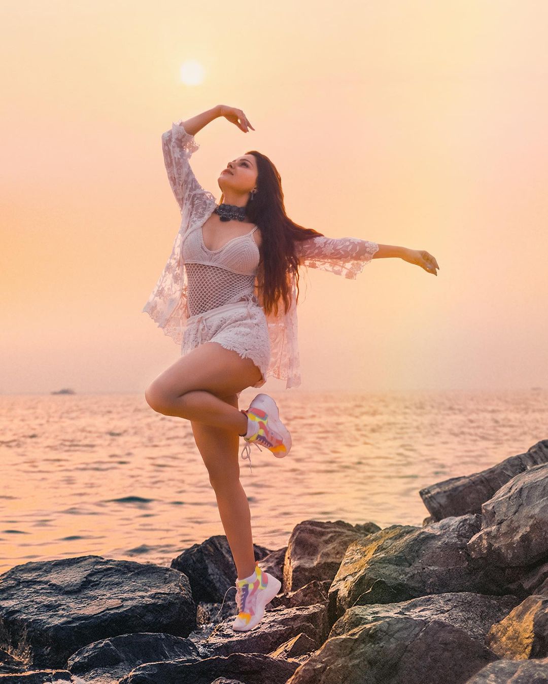 rubina dilaik,rubina dilaik hot photos,rubina dilaik viral photos,rubina dilaik transparent dress photo,rubina dilaik bold photos,rubina dilaik instagram photos