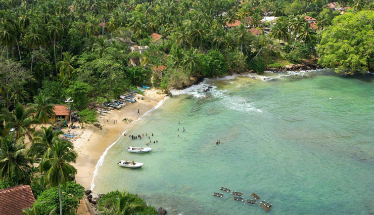 5 Weird Sri Lankan Laws Every Tourist Must Know